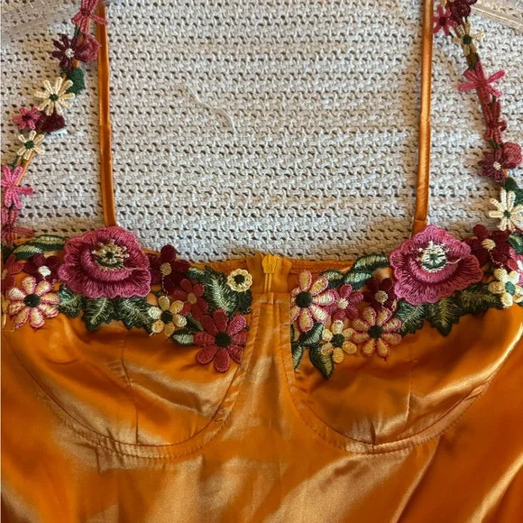 Floral detail orange dress - Picture 1 of 4